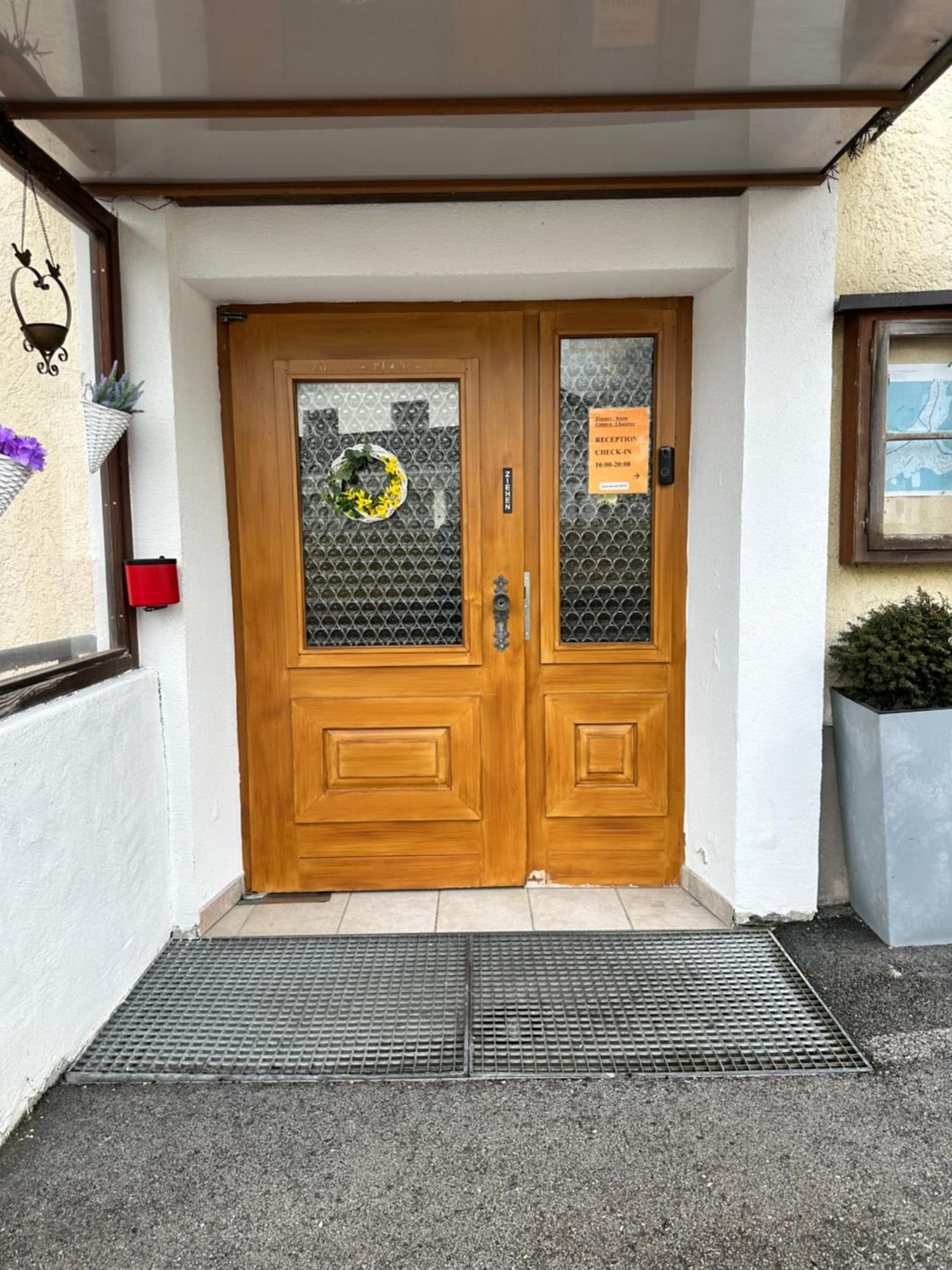 Goldener Adler Scharnitz Exterior foto